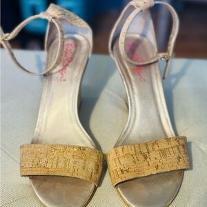 Lilly Pulitzer ‘Jenna’ Tan and Gold Wedges Size 8
